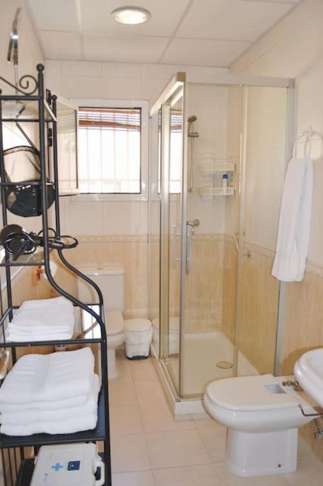 El Apartamento De Trini เซบีญา ภายนอก รูปภาพ